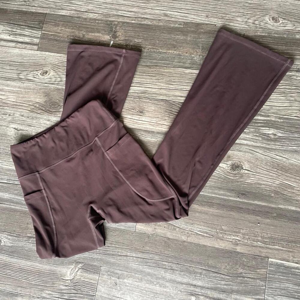 Basic brown and tan yoga